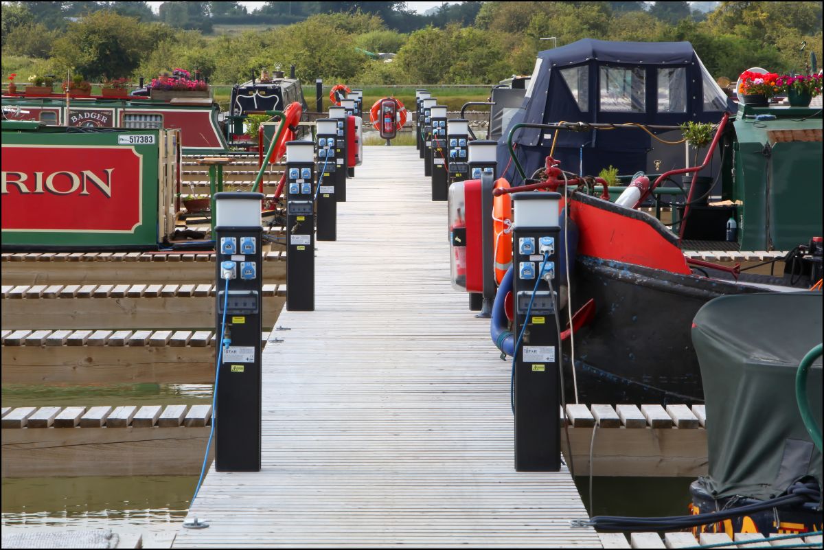 Devizes New Marina: Swipe To View More Images