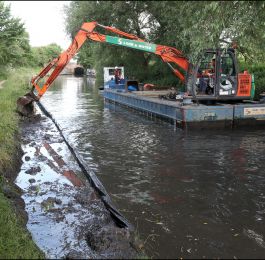 Canal Repairs Derbyshire: Click Here To View Larger Image