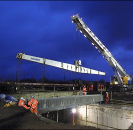 Clapham Crane & Bridge: Click Here To View Larger Image