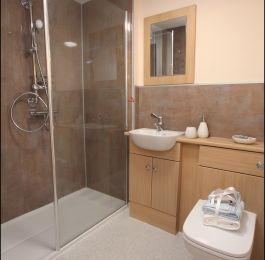 Refurbished Bathroom Nottingham: Click Here To View Larger Image