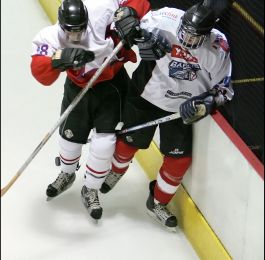 Ice Hockey Solihull: Click Here To View Larger Image